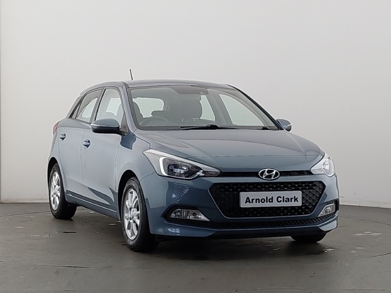Used Hyundai i20 2017 for sale - 76465223: Photo 1
