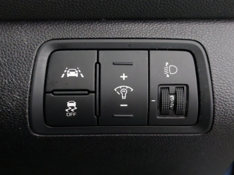 Used Hyundai i20 2017 for sale - 76465223: Photo 18