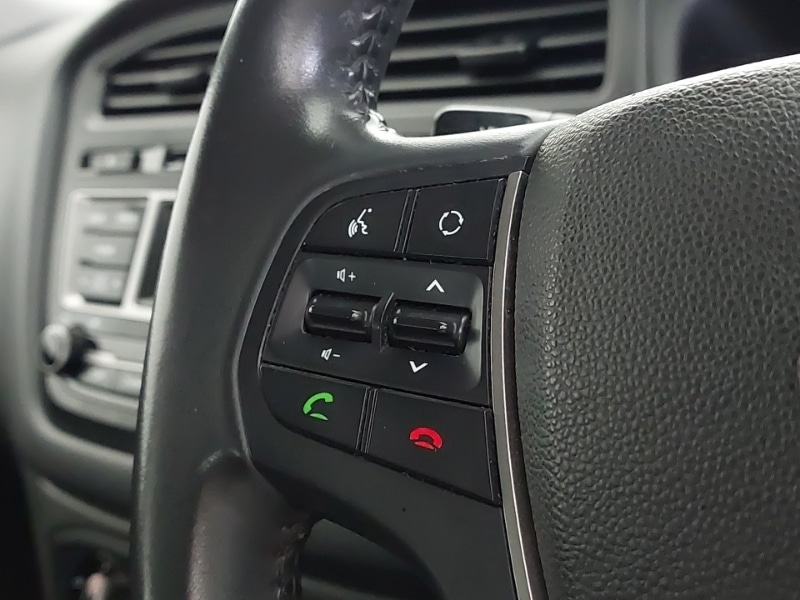 Used Hyundai i20 2017 for sale - 76465223: Photo 19