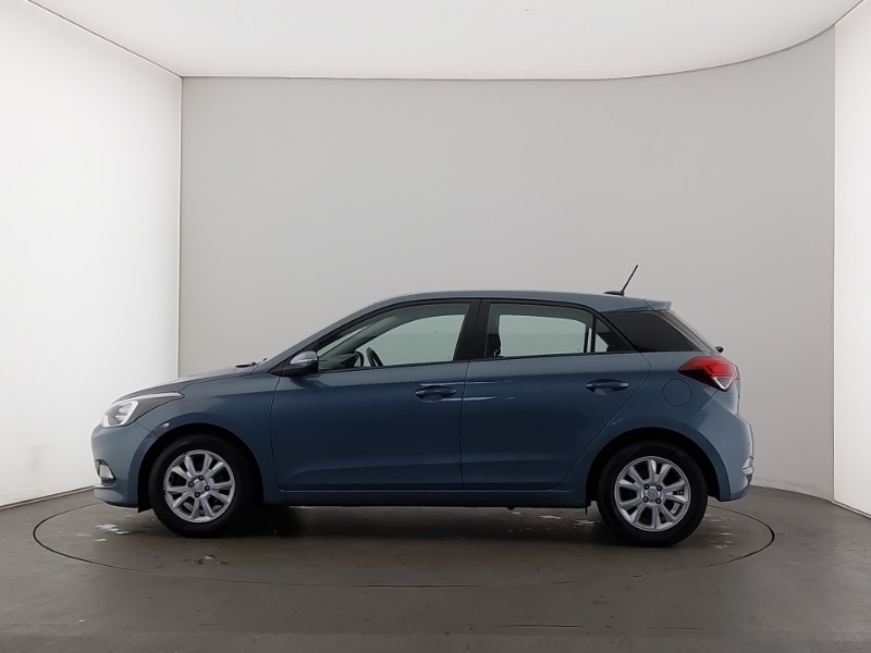 Used Hyundai i20 2017 for sale - 76465223: Photo 4