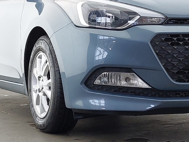 Used Hyundai i20 2017 for sale - 76465223: Photo 9