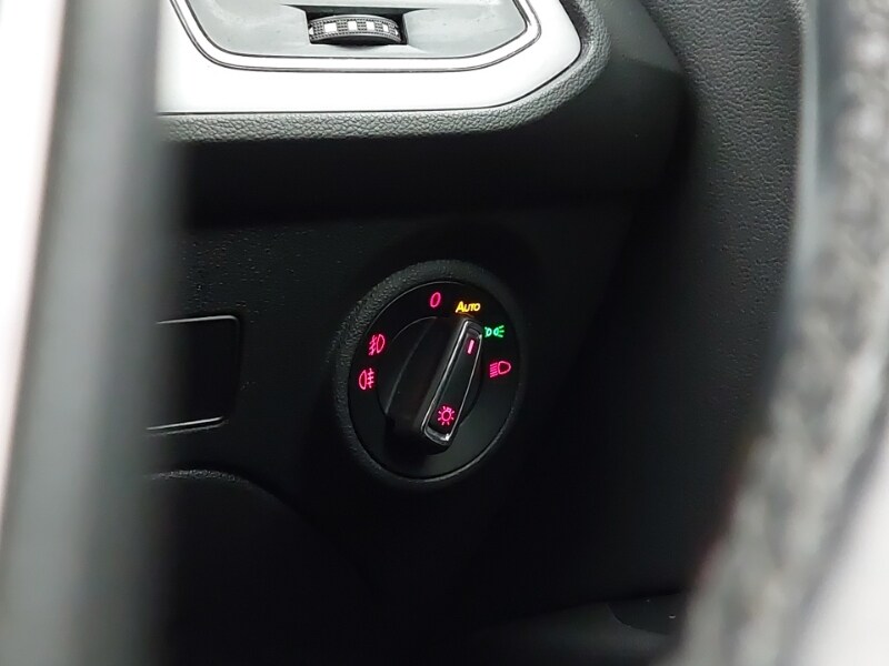 Used SEAT Leon 2019 for sale - 77708044: Photo 15