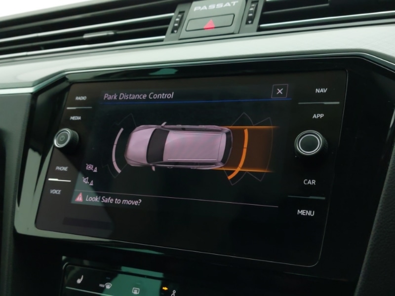Used Volkswagen Passat 2022 for sale - 77644599: Photo 17