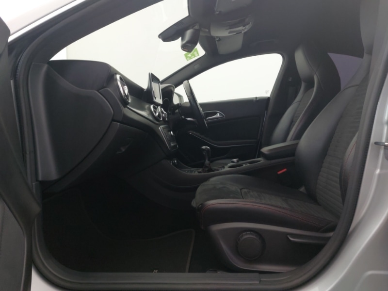 Used Mercedes-Benz CLA 2018 for sale - 76699895: Photo 5