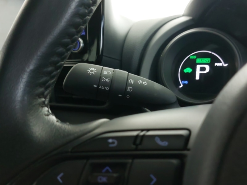 Used Toyota Yaris 2023 for sale - 77767433: Photo 19