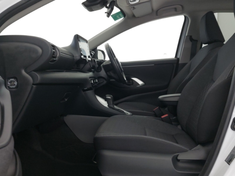 Used Toyota Yaris 2023 for sale - 77767433: Photo 5