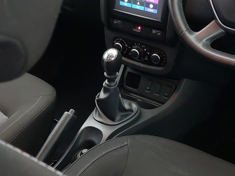 Used Dacia Duster 2017 for sale - 76644148: Photo 11