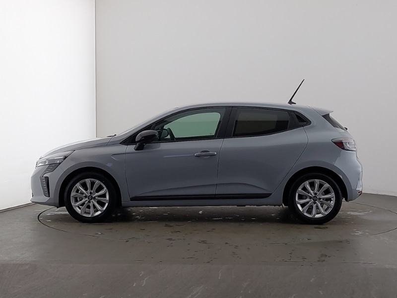 Used Renault Clio 2025 for sale - 77815398: Photo 4