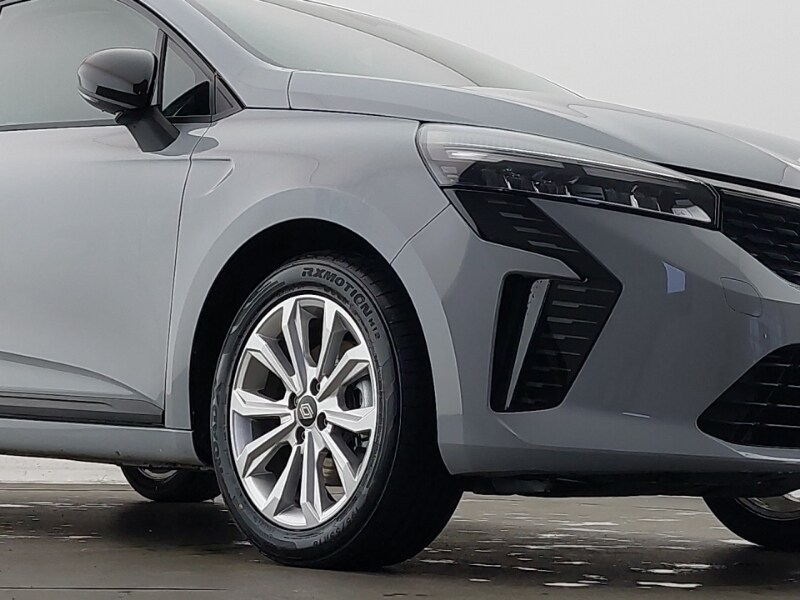 Used Renault Clio 2025 for sale - 77815398: Photo 9