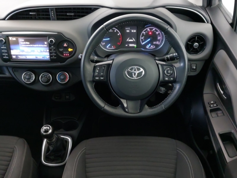 Used Toyota Yaris 2018 for sale - 78089199: Photo 7