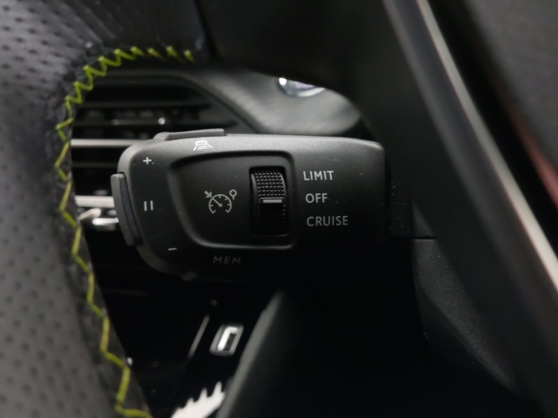 Used Peugeot 2008 2022 for sale - 77289612: Photo 13