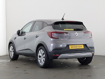 Used Renault Captur 2022 for sale - 77823170: Photo
