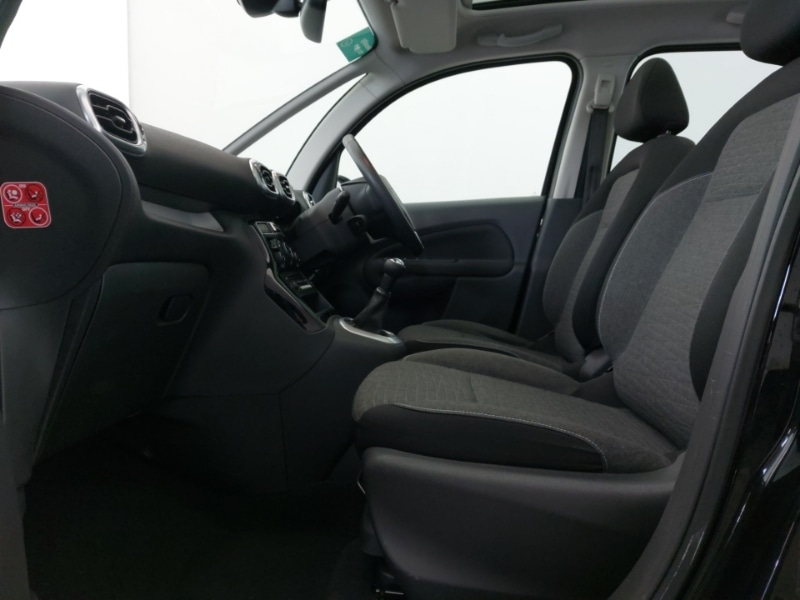 Used Citroen C3 Picasso 2016 for sale - 76450941: Photo 5