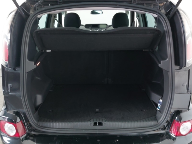 Used Citroen C3 Picasso 2016 for sale - 76450941: Photo 8