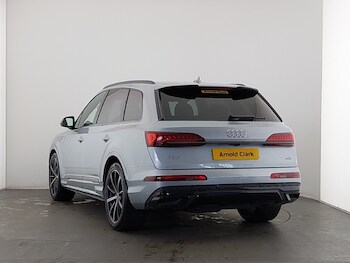 Used Audi Q7 2022 for sale - 76258579: Photo 3