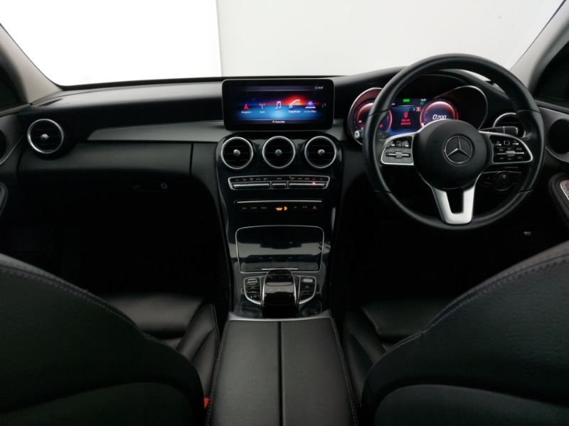 Used Mercedes-Benz C Class 2019 for sale - 77544189: Photo 2