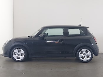 Used MINI Cooper 2025 for sale - 79406976: Photo