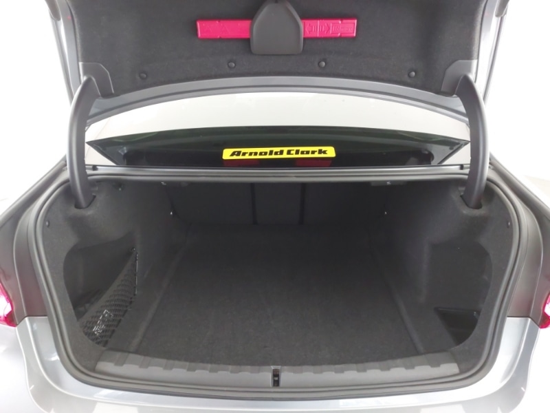 Used BMW 3 Series 2024 for sale - 76233436: Photo 8