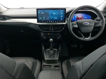 Used Ford Focus 2022 for sale - 78503169: Photo