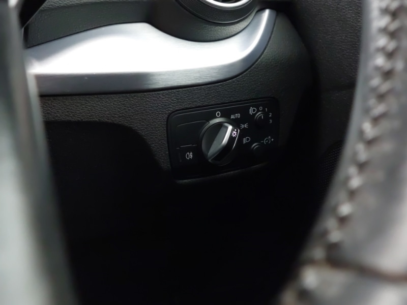 Used Audi Q2 2017 for sale - 77530974: Photo 13