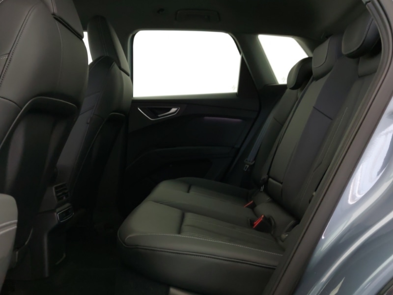 Used Audi Q4 e-tron 2024 for sale - 78013323: Photo 6