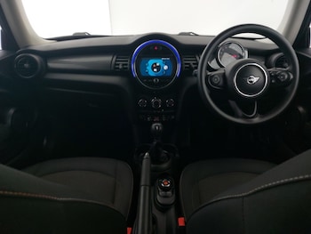 Used MINI Hatch 2020 for sale - 76880194: Photo