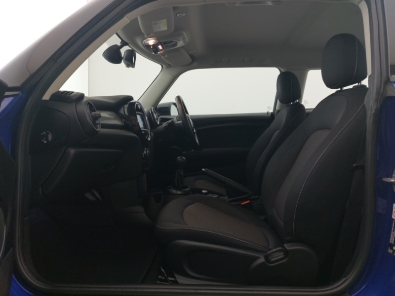 Used MINI Hatch 2020 for sale - 76880194: Photo 5