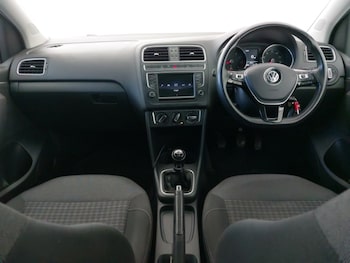 Used Volkswagen Polo 2016 for sale - 78518973: Photo