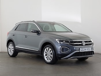 Used Volkswagen T-Roc 2024 for sale - 78848723: Photo
