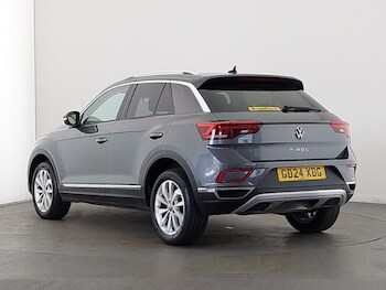 Used Volkswagen T-Roc 2024 for sale - 78848723: Photo