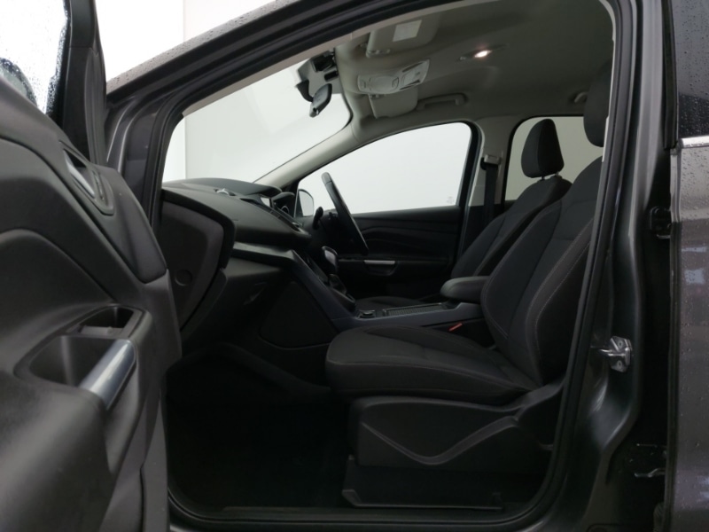 Used Ford Kuga 2018 for sale - 77596575: Photo 5