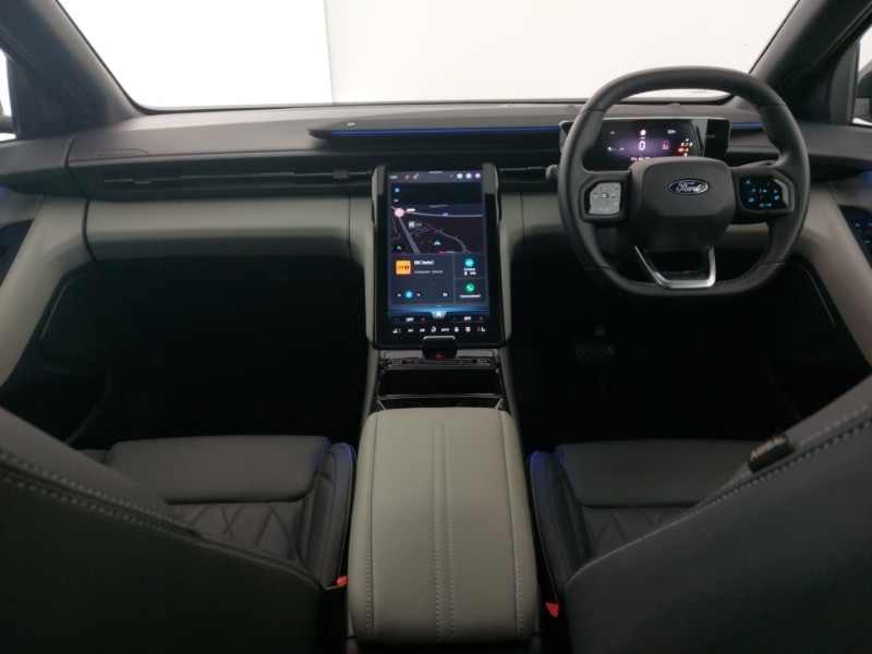 Used Ford Explorer 2024 for sale - 77329718: Photo 2