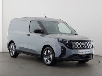 Used Ford Transit Courier 2025 for sale - 79452154: Photo