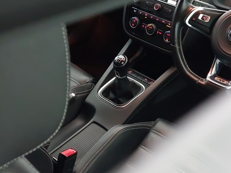 Used Volkswagen Scirocco 2015 for sale - 78013488: Photo 11