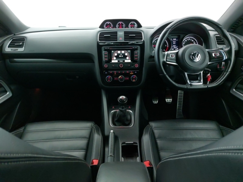 Used Volkswagen Scirocco 2015 for sale - 78013488: Photo 2