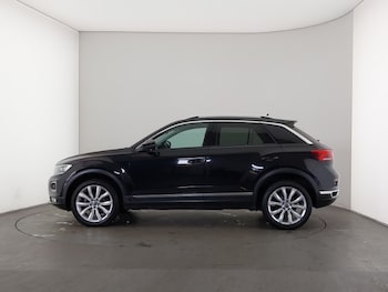 Used Volkswagen T-Roc 2020 for sale - 75349704: Photo
