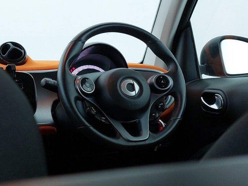 Used smart fortwo 2015 for sale - 76579074: Photo 10