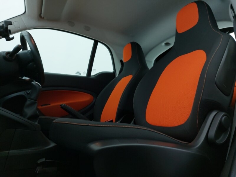 Used smart fortwo 2015 for sale - 76579074: Photo 6