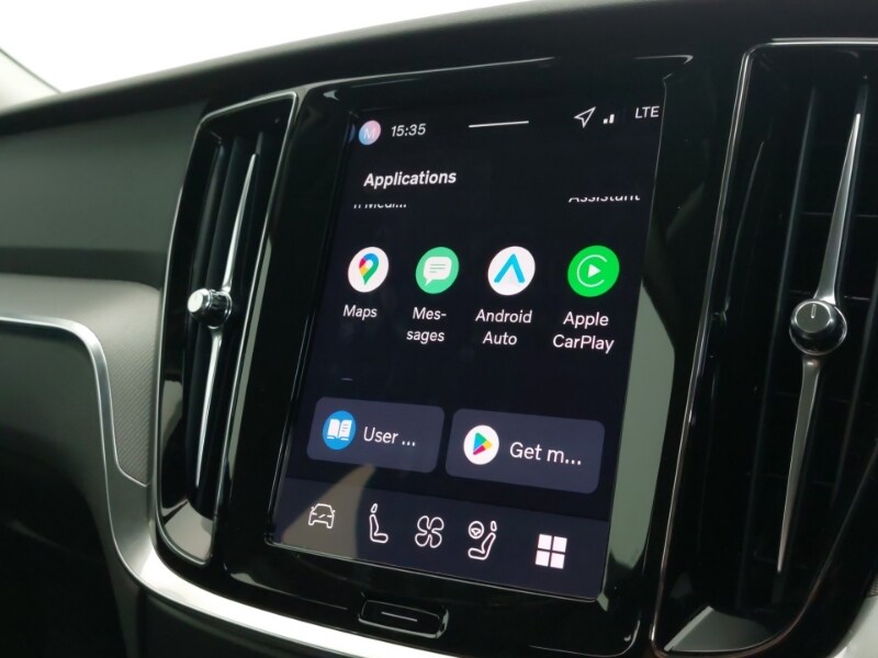 Used Volvo V60 2025 for sale - 77815389: Photo 17