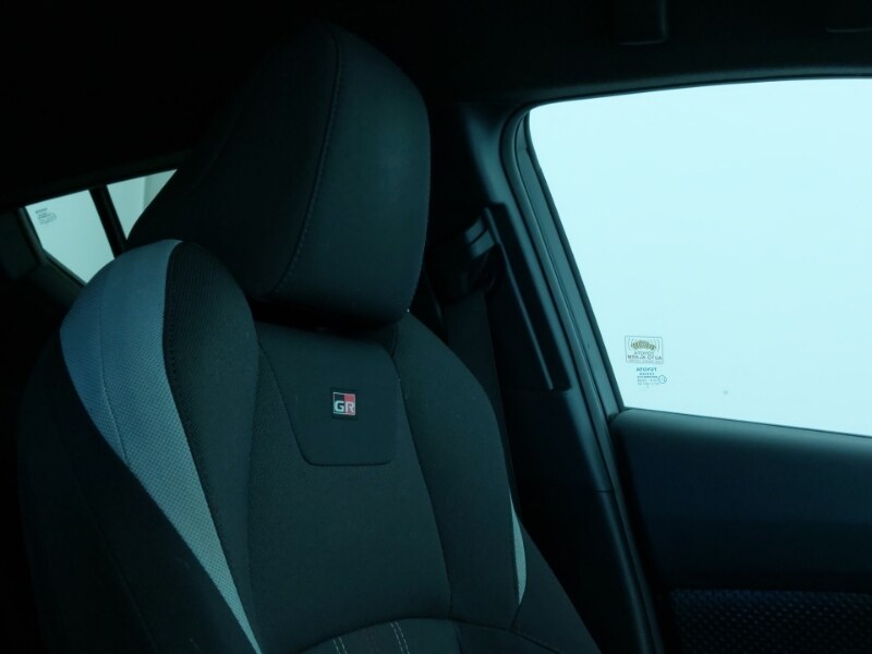 Used Toyota C-HR 2023 for sale - 77933382: Photo 12