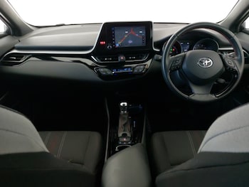 Used Toyota C-HR 2023 for sale - 77933382: Photo