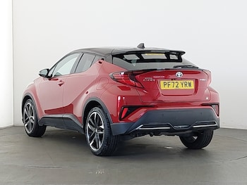 Used Toyota C-HR 2023 for sale - 77933382: Photo