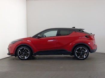 Used Toyota C-HR 2023 for sale - 77933382: Photo