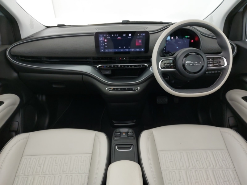 Used Fiat 500 2021 for sale - 76548776: Photo 2