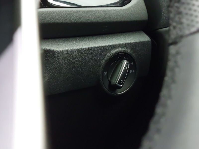 Used Volkswagen T-Roc 2022 for sale - 77530924: Photo 13