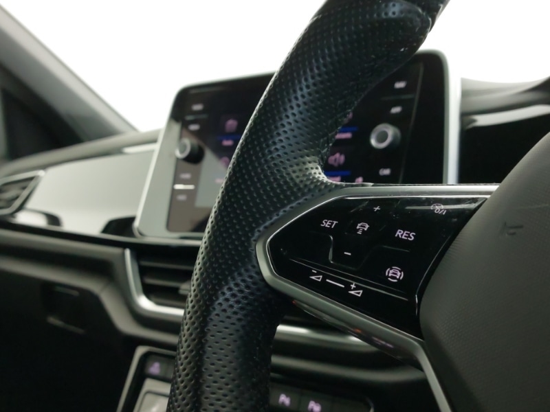 Used Volkswagen T-Roc 2022 for sale - 77530924: Photo 14