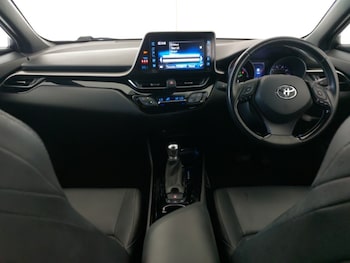 Used Toyota C-HR 2019 for sale - 79286089: Photo