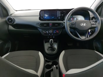 Used Hyundai i10 2025 for sale - 79101287: Photo