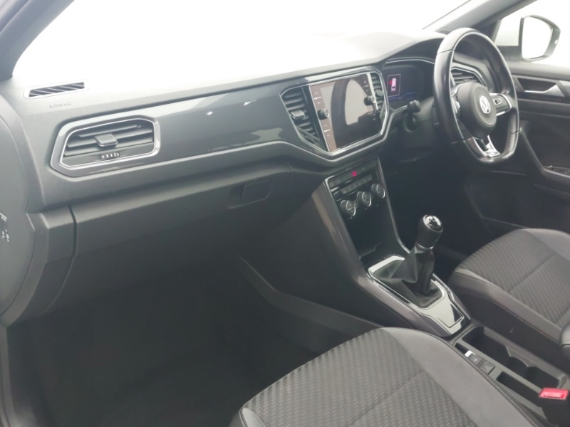 Used Volkswagen T-Roc 2020 for sale - 77798755: Photo 5