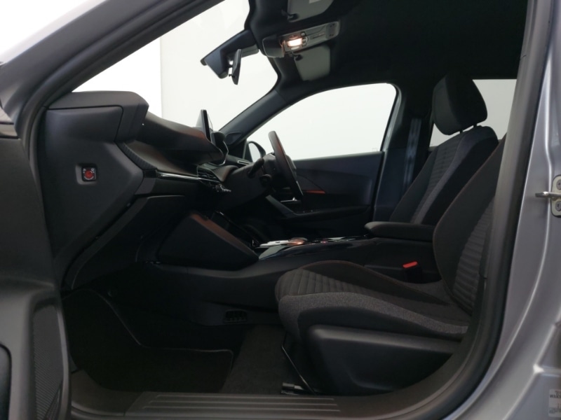 Used Peugeot 2008 2023 for sale - 77154944: Photo 5